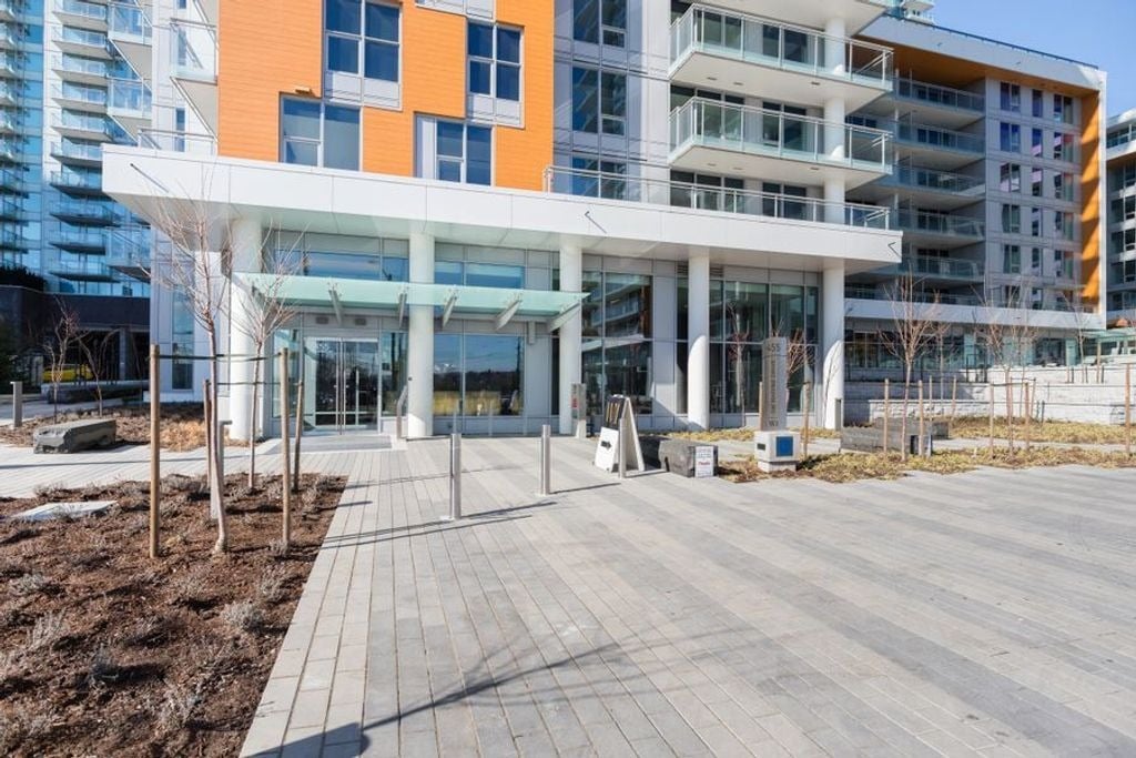 455 SW Marine Dr, #2501
