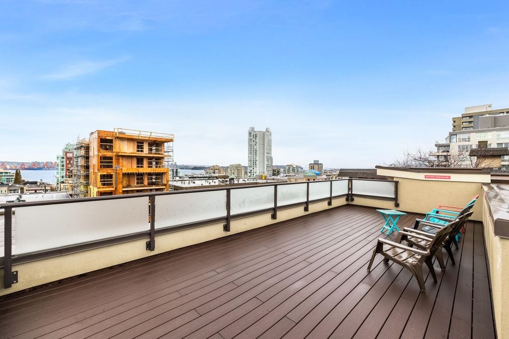 140 E 4th St, #315