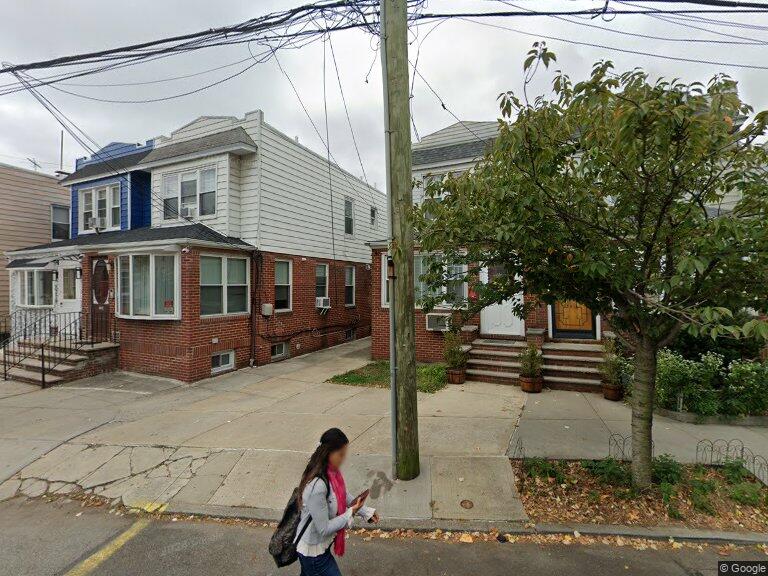 7212 Cooper Ave