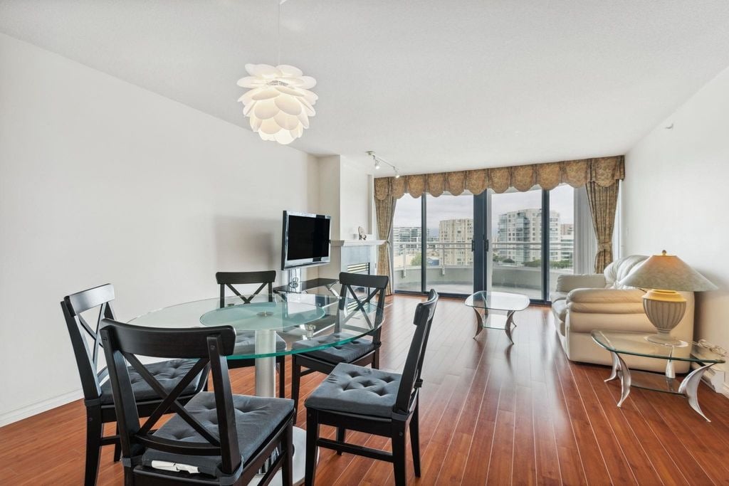 6088 Minoru Blvd, #1003