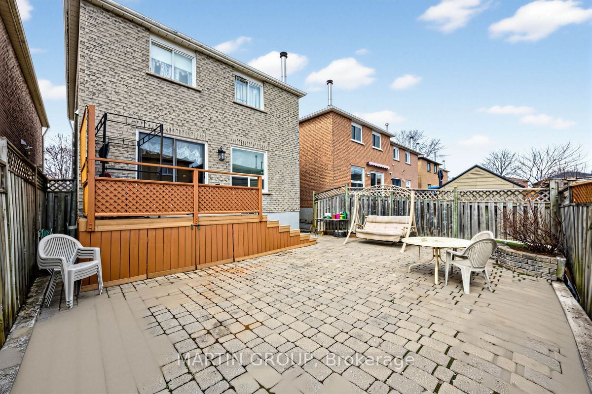 1529 Beechlawn Dr