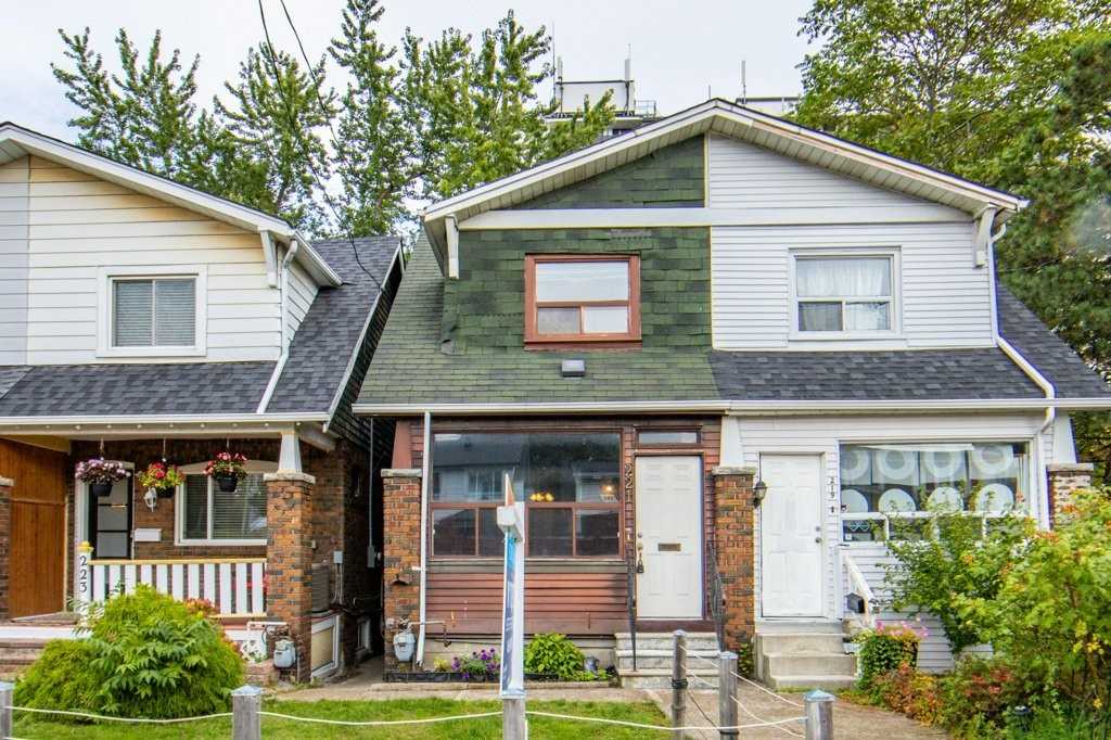 221 Victoria Park Ave