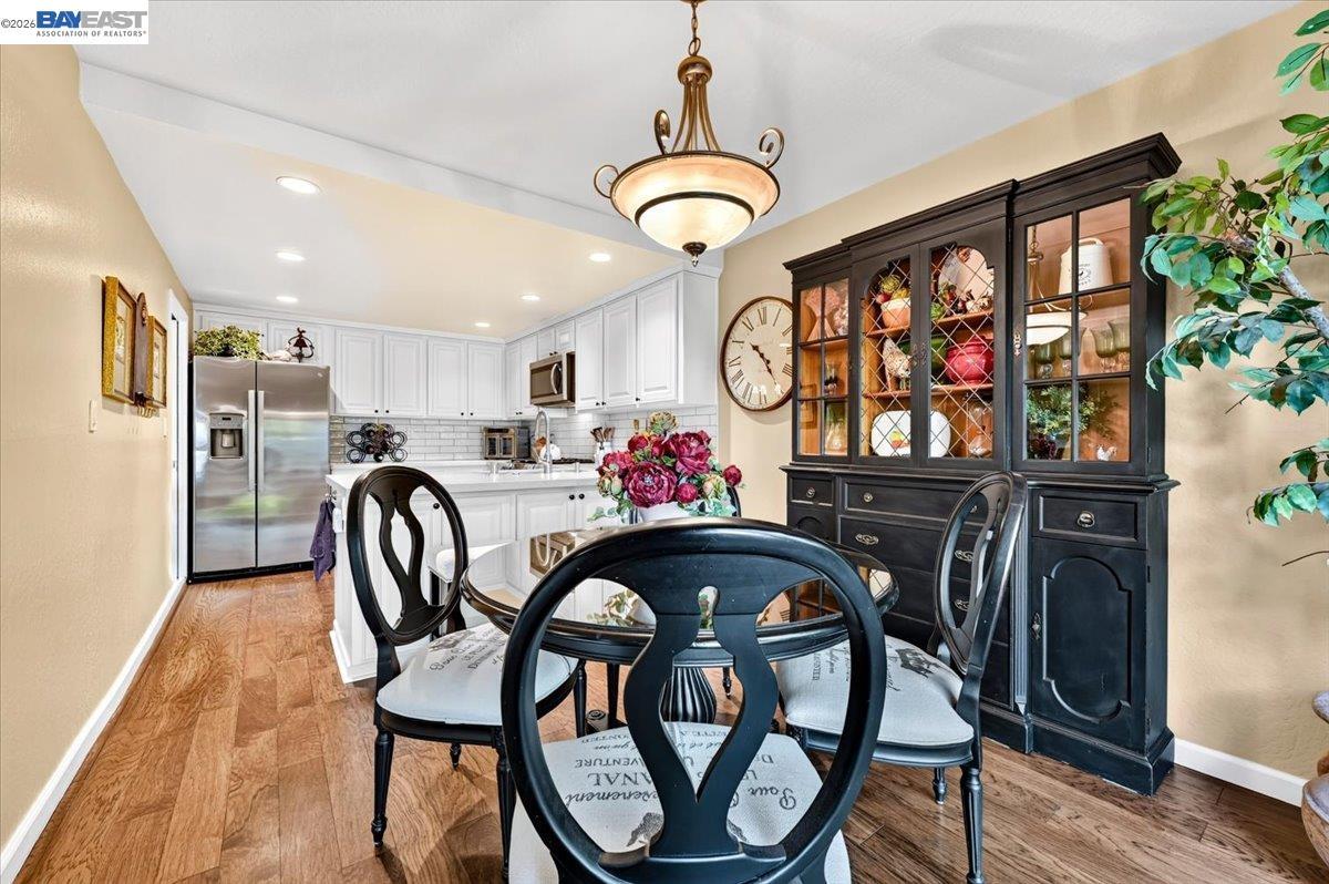 525 Silver Oak Ln
