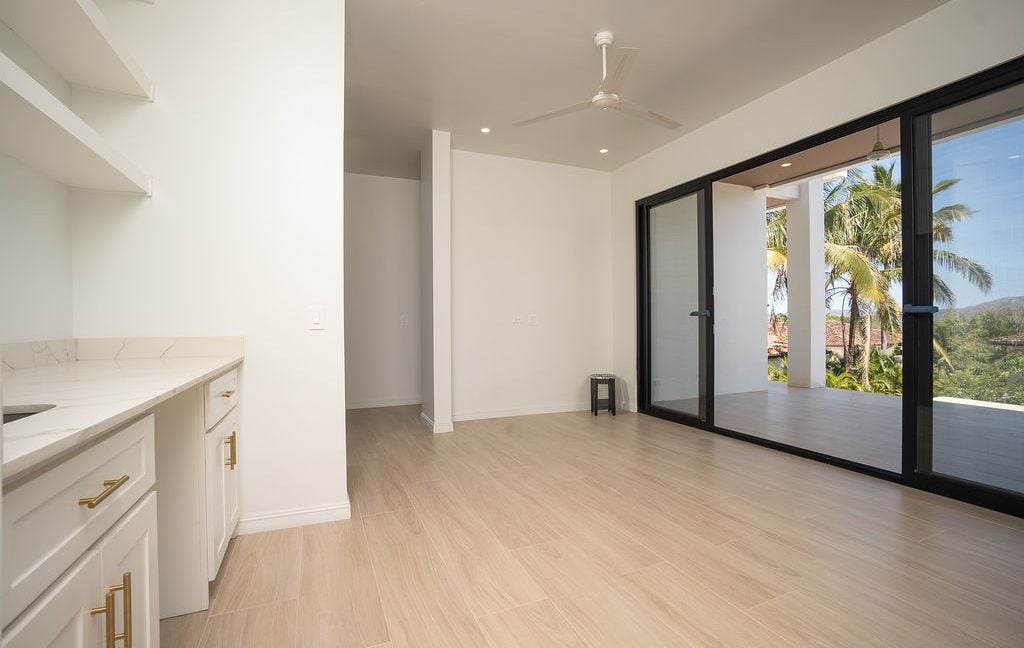 Luxury Ocean-View Home in Altos de Flamingo2