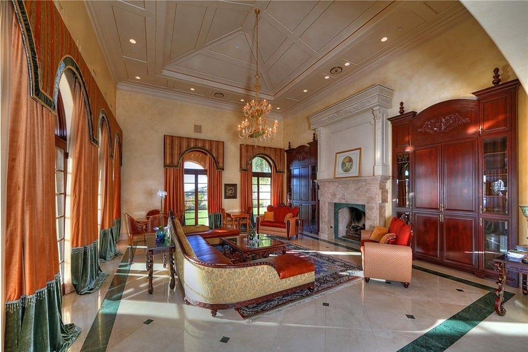 Tranquil Opulent