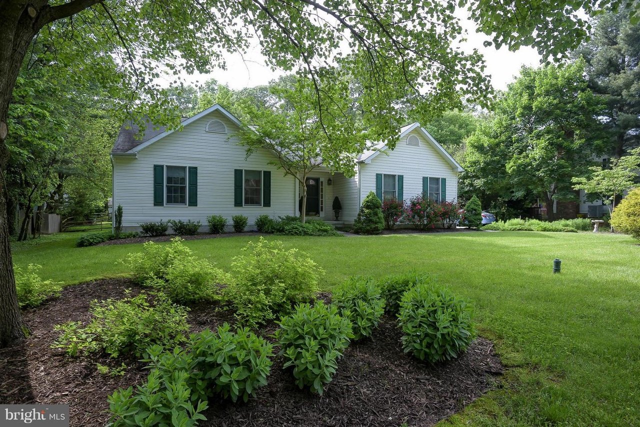 352 Lynwood Dr