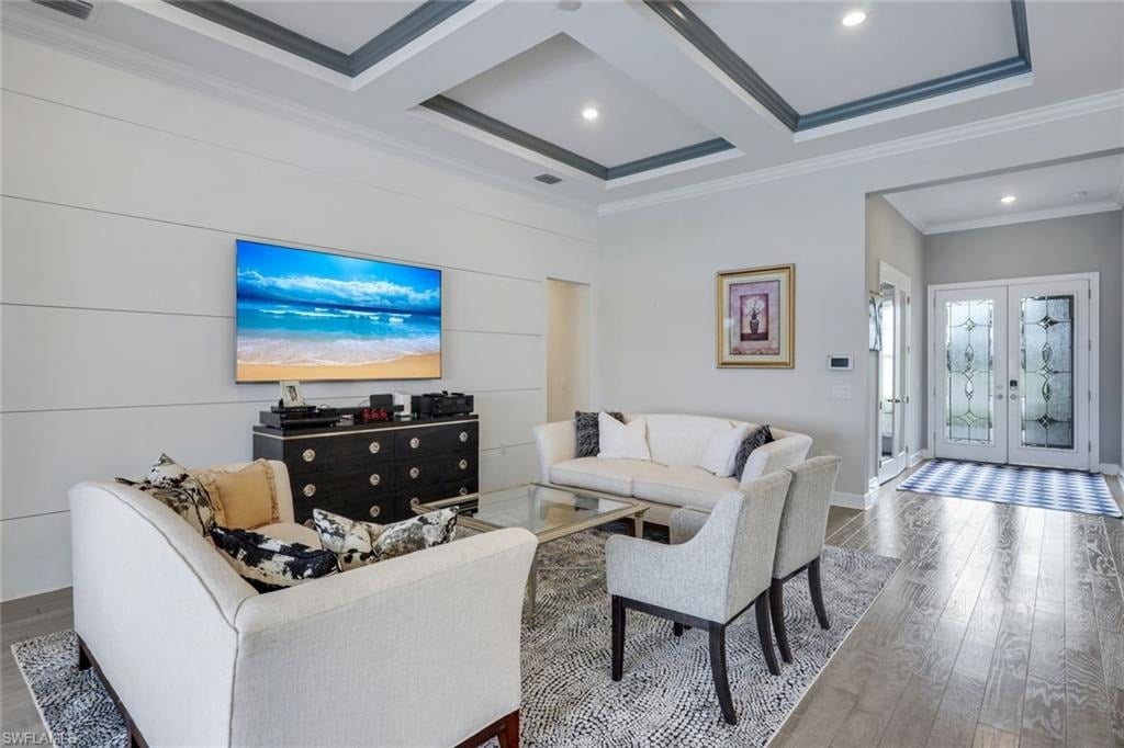 19009 Aqua Shore Dr