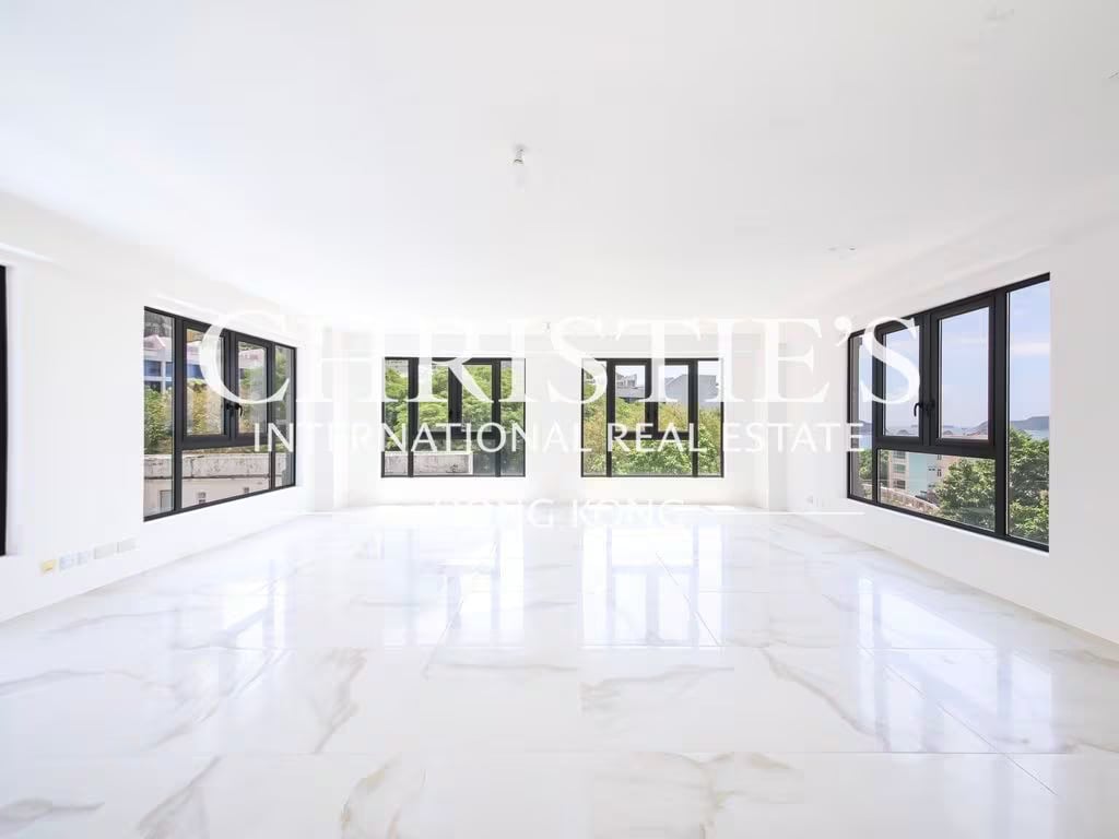 72 Repulse Bay Rd