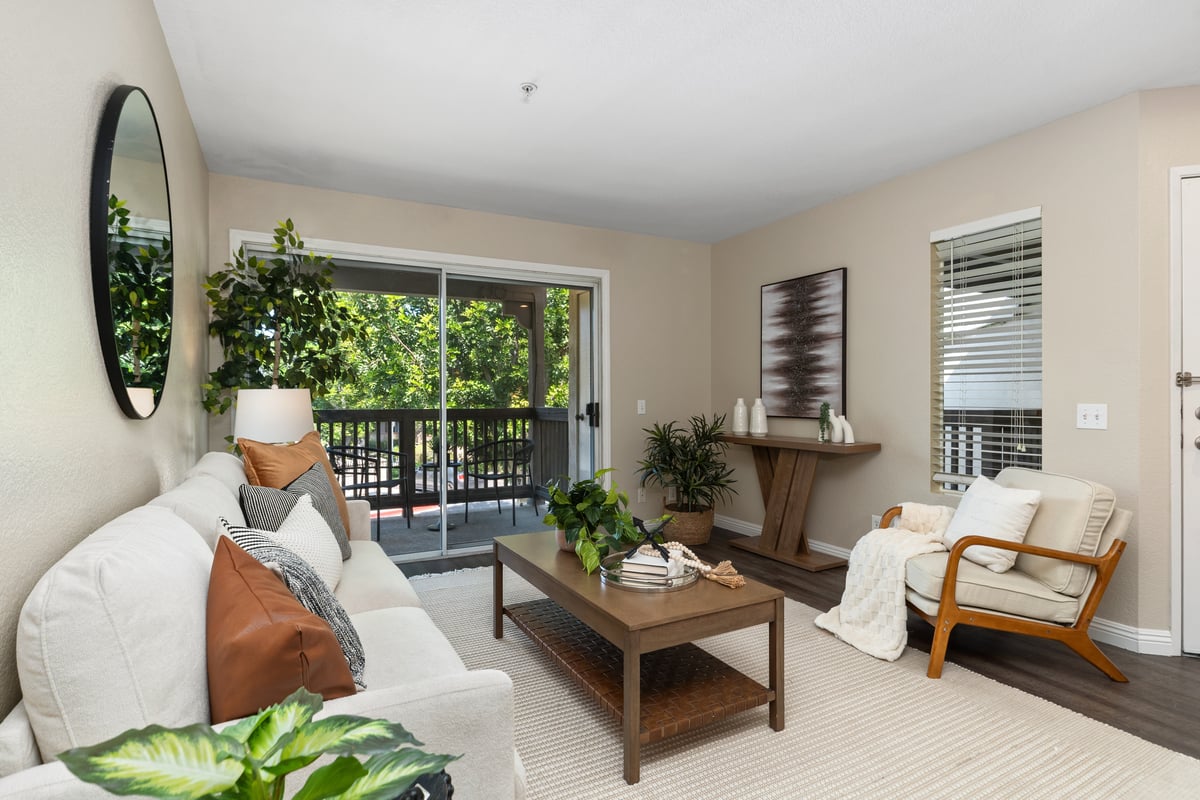 227 S Cross Creek Road, Unit D