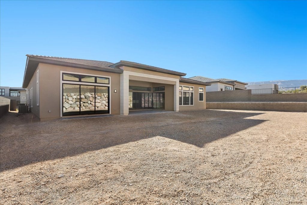 11000 Horizon Ledge Ave.