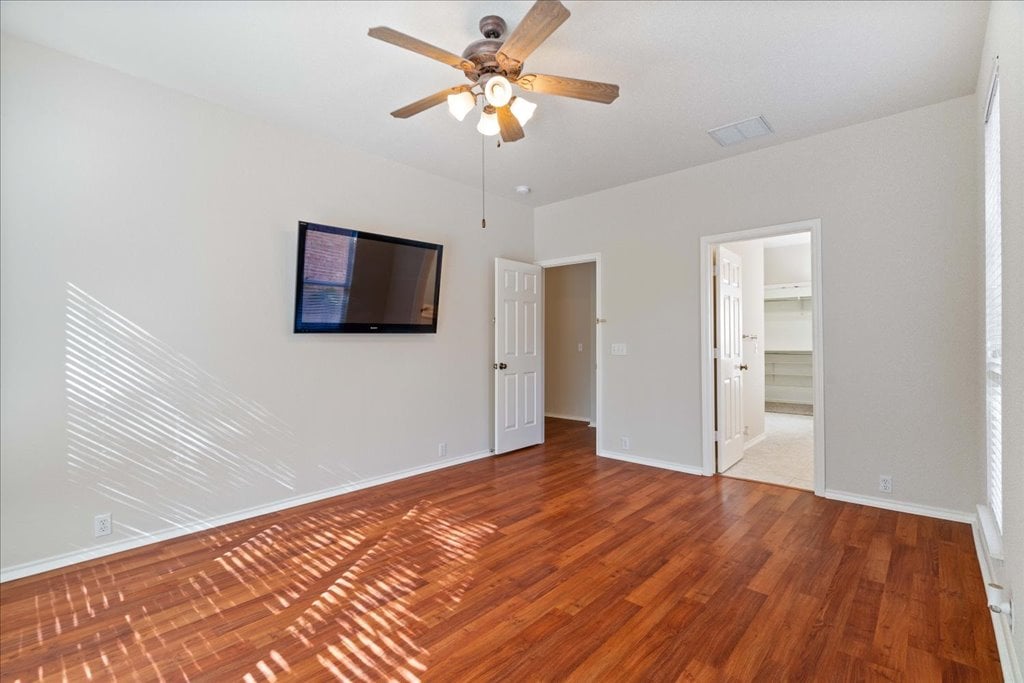 10937 Colonel Winn Loop