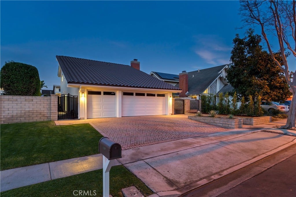 5051 Paris Wy Unit Y
