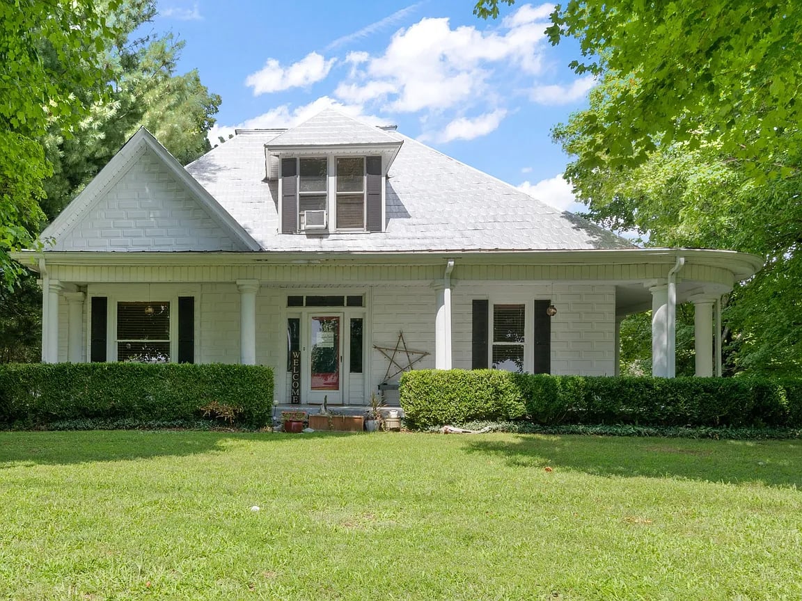 103 Cedar Hill Rd