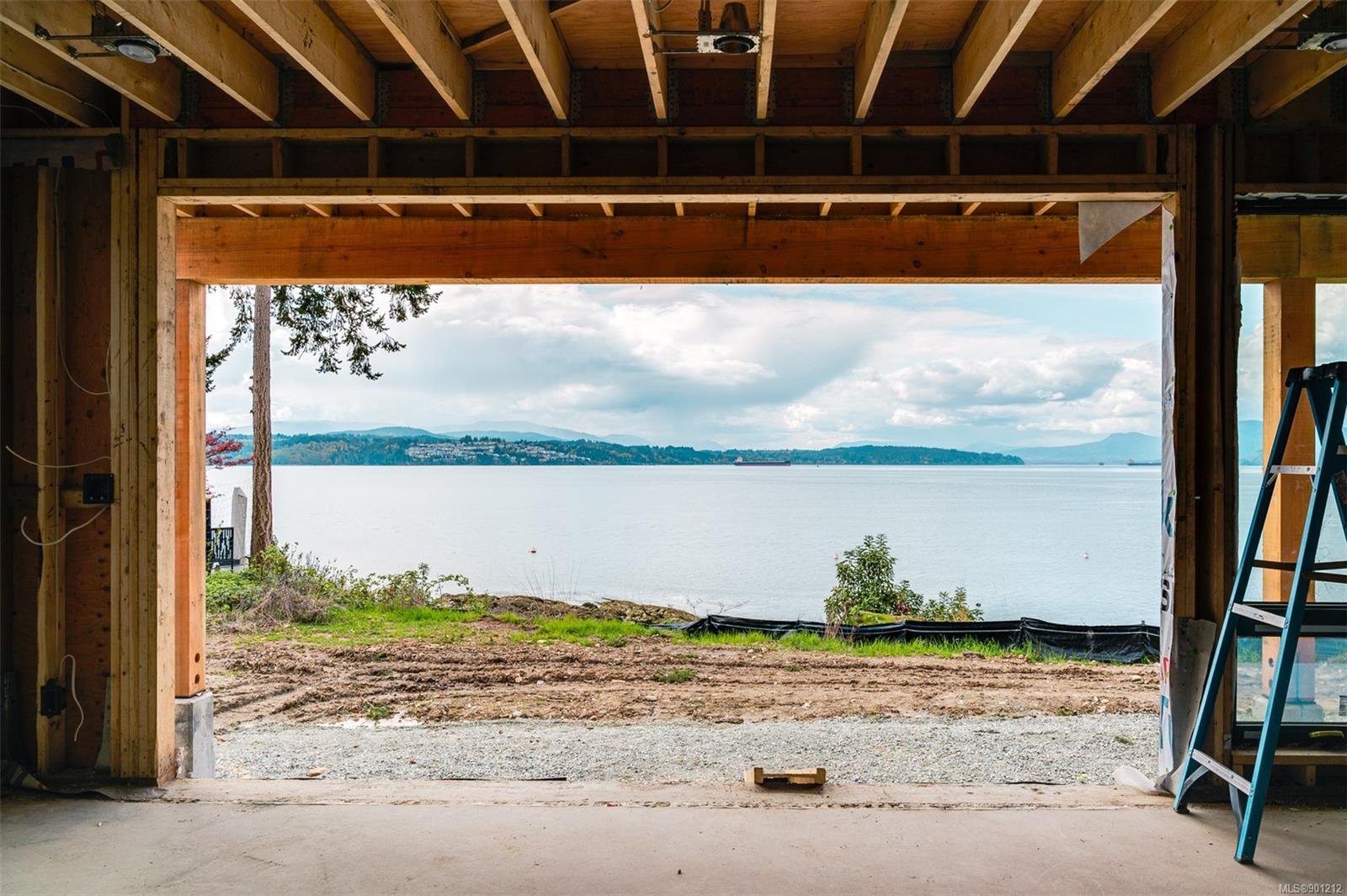 386 Lands End Rd