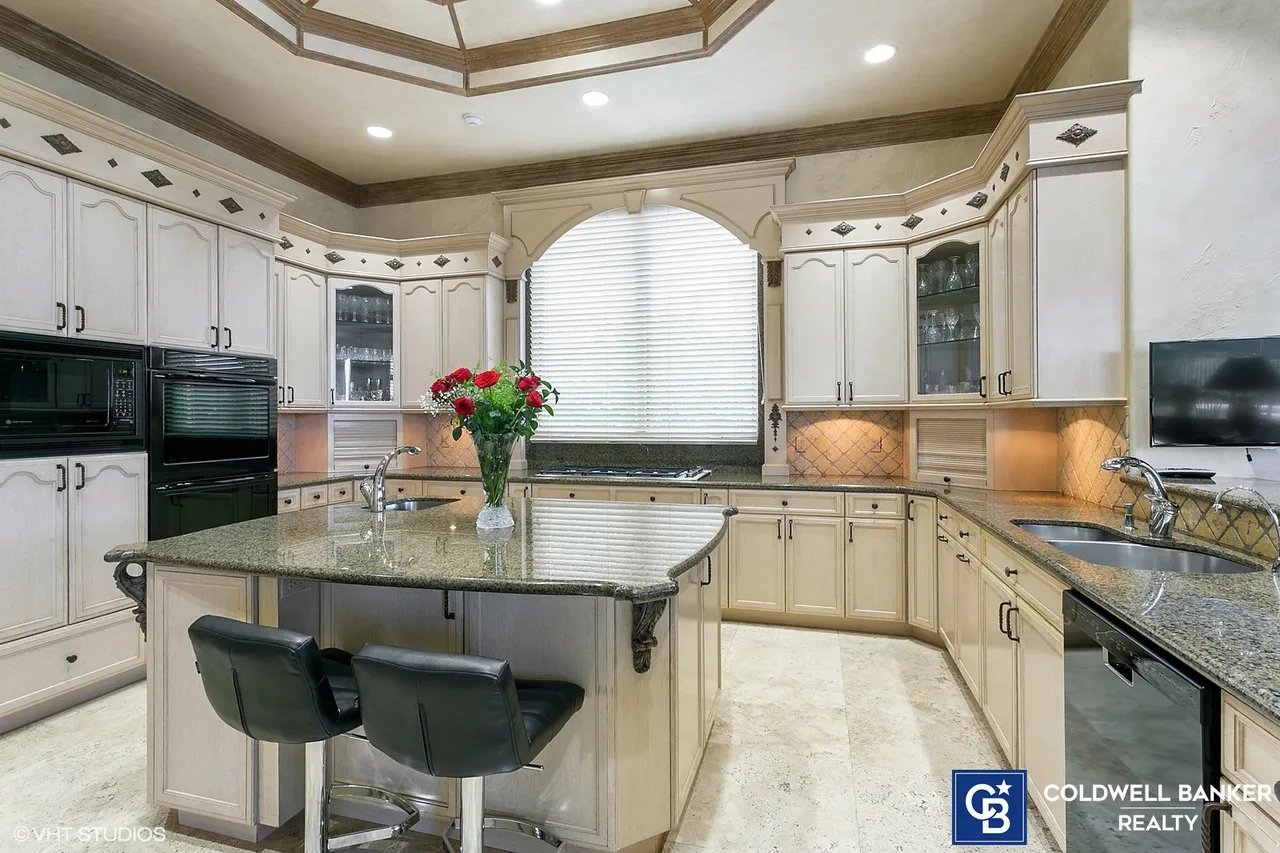 14450 Cypress Island Cir