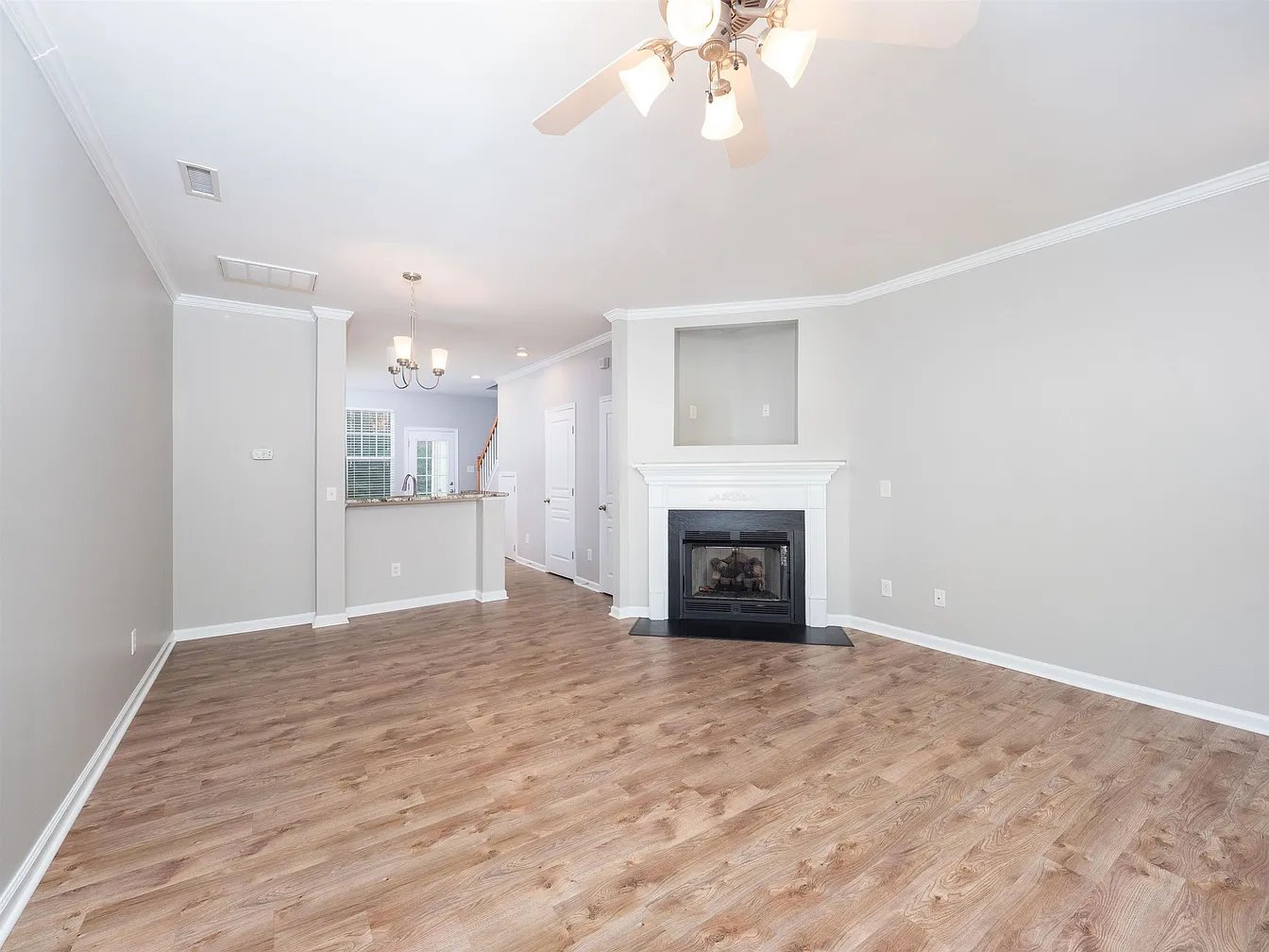 4853 Sir Duncan Way