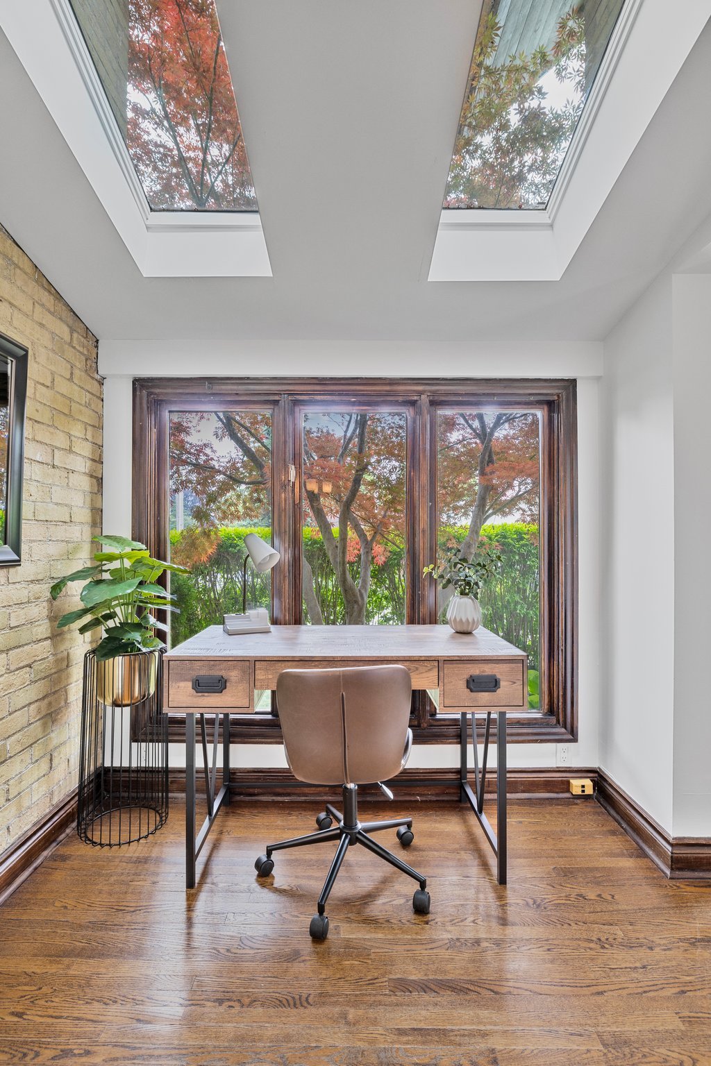 411 Millard Ave, Newmarket