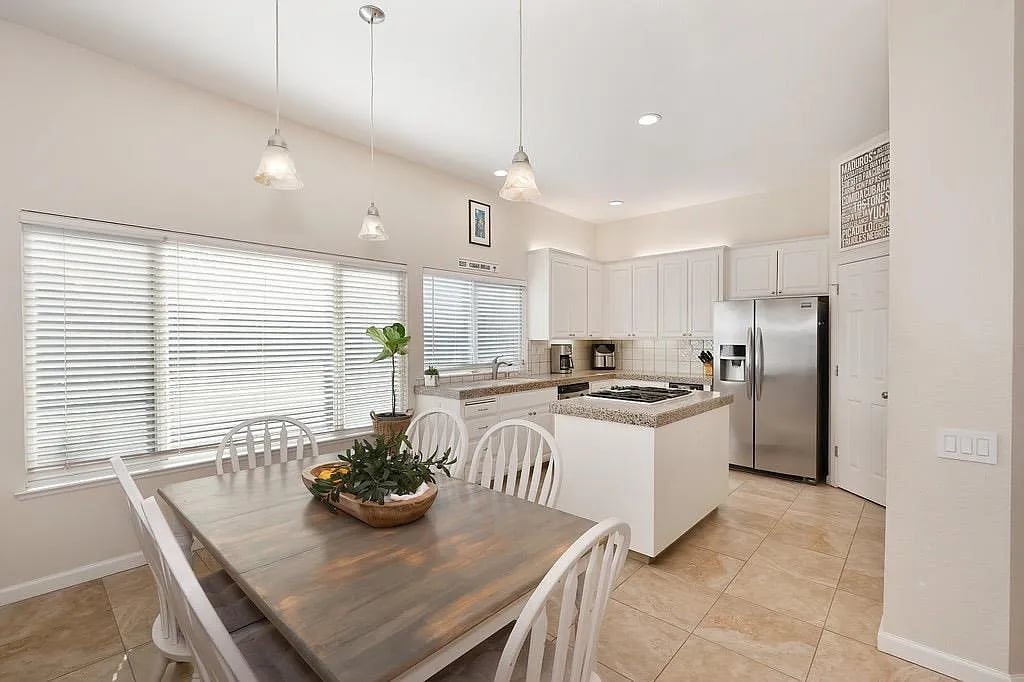4622 Nassau Ct