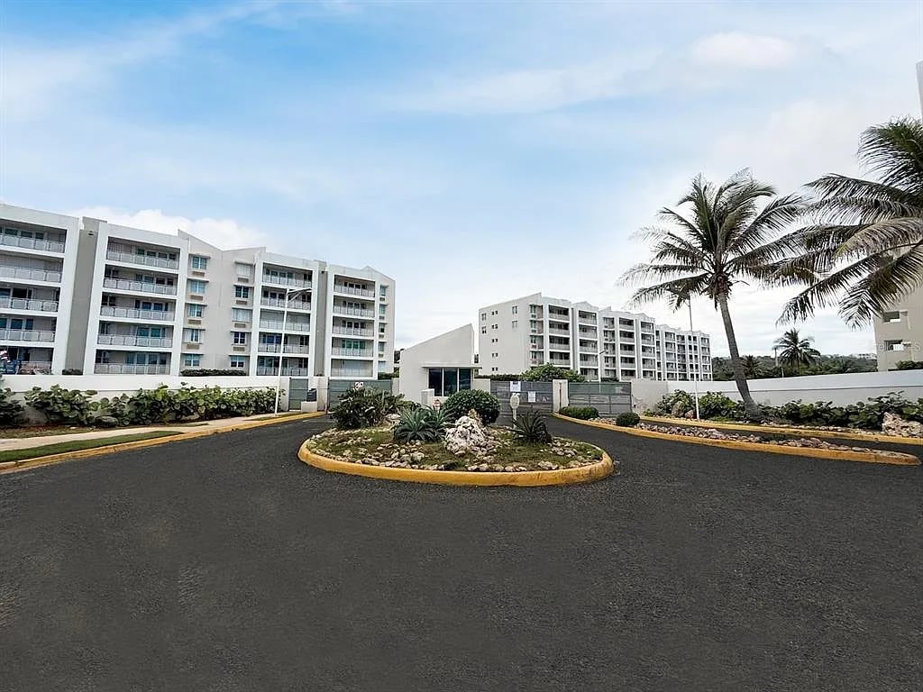 505 FRANCISCO CAMACHO #505