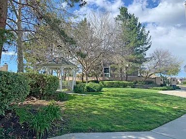 1626 Windemere Dr