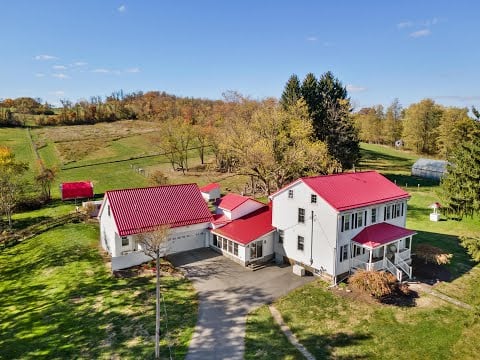 397 Lee Rd...You Can Have it All!!