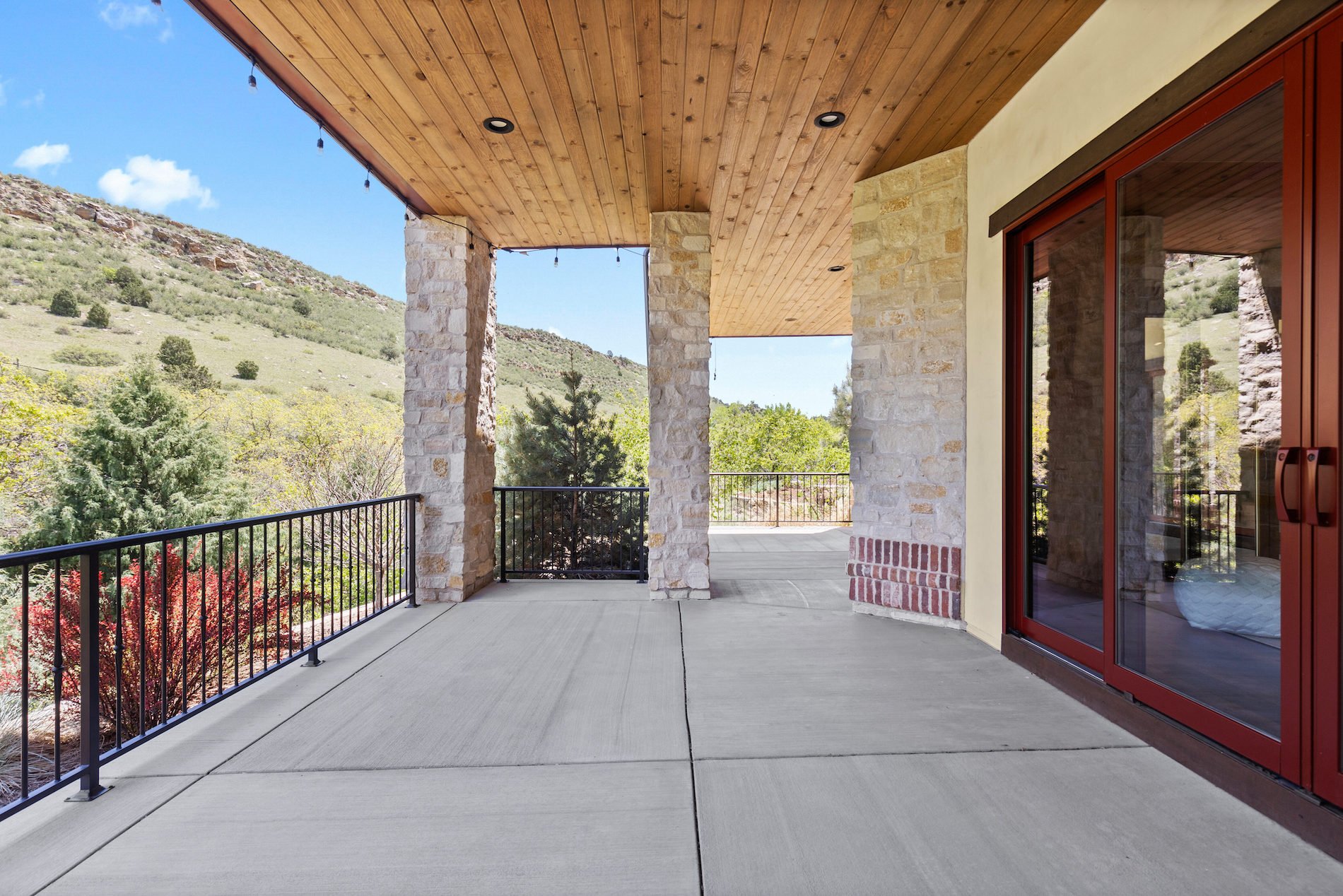8278 Raphael Lane