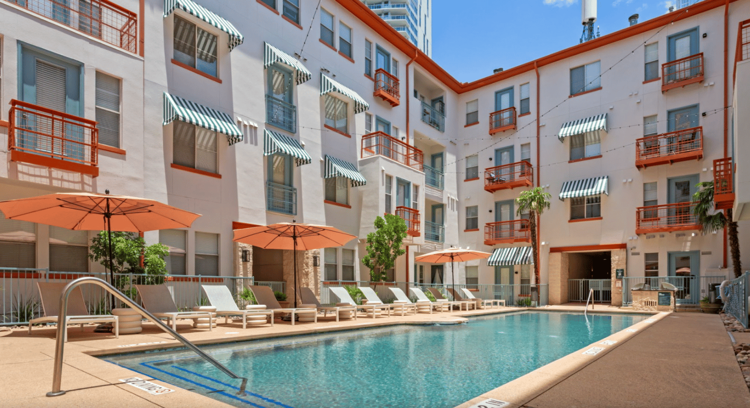 Lease today, live up to 4 weeks free!!
