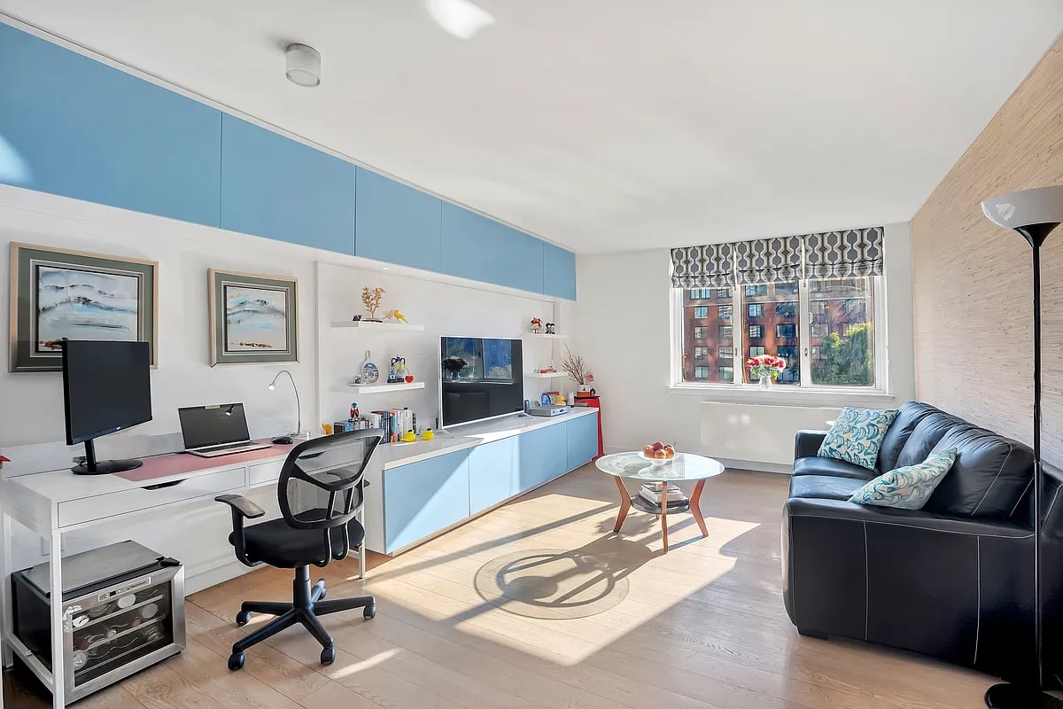 225 Rector Pl, #6J