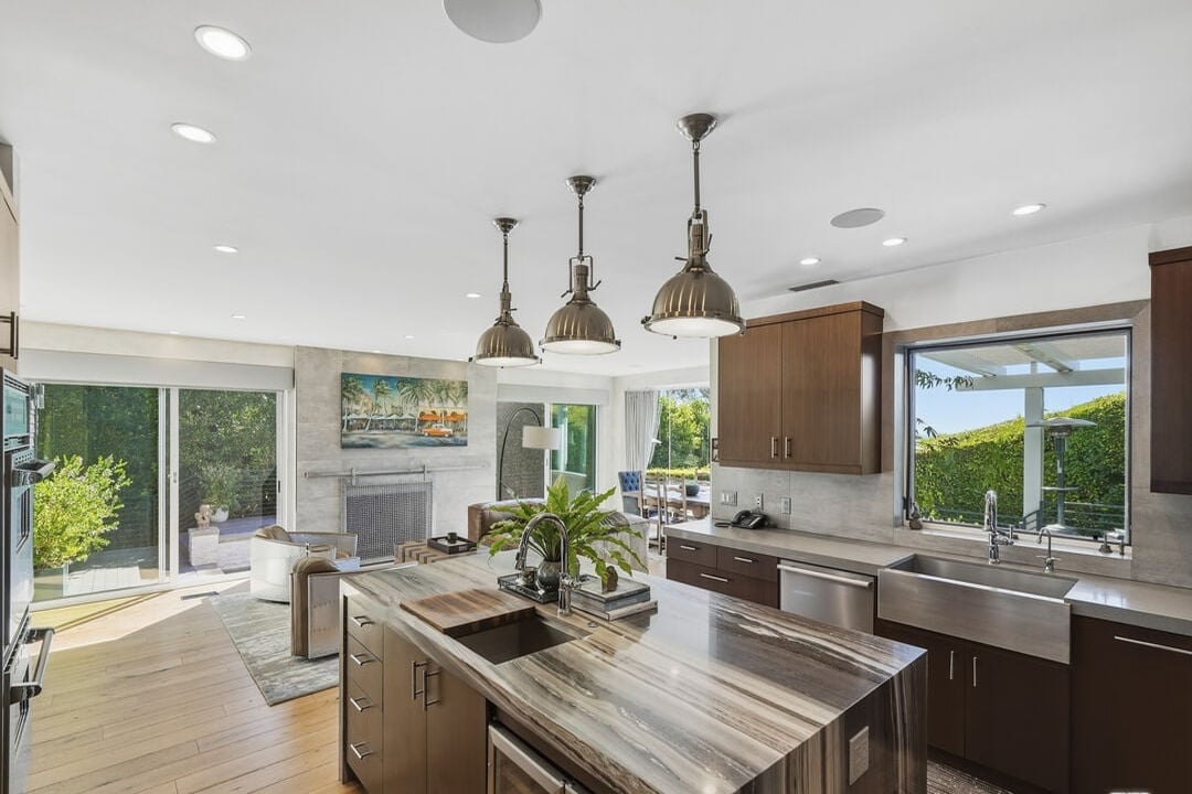 Solis Vista, Serra Rd, 90265