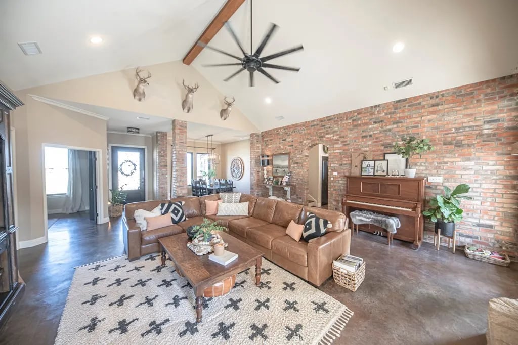 2014 S County Rd 1063