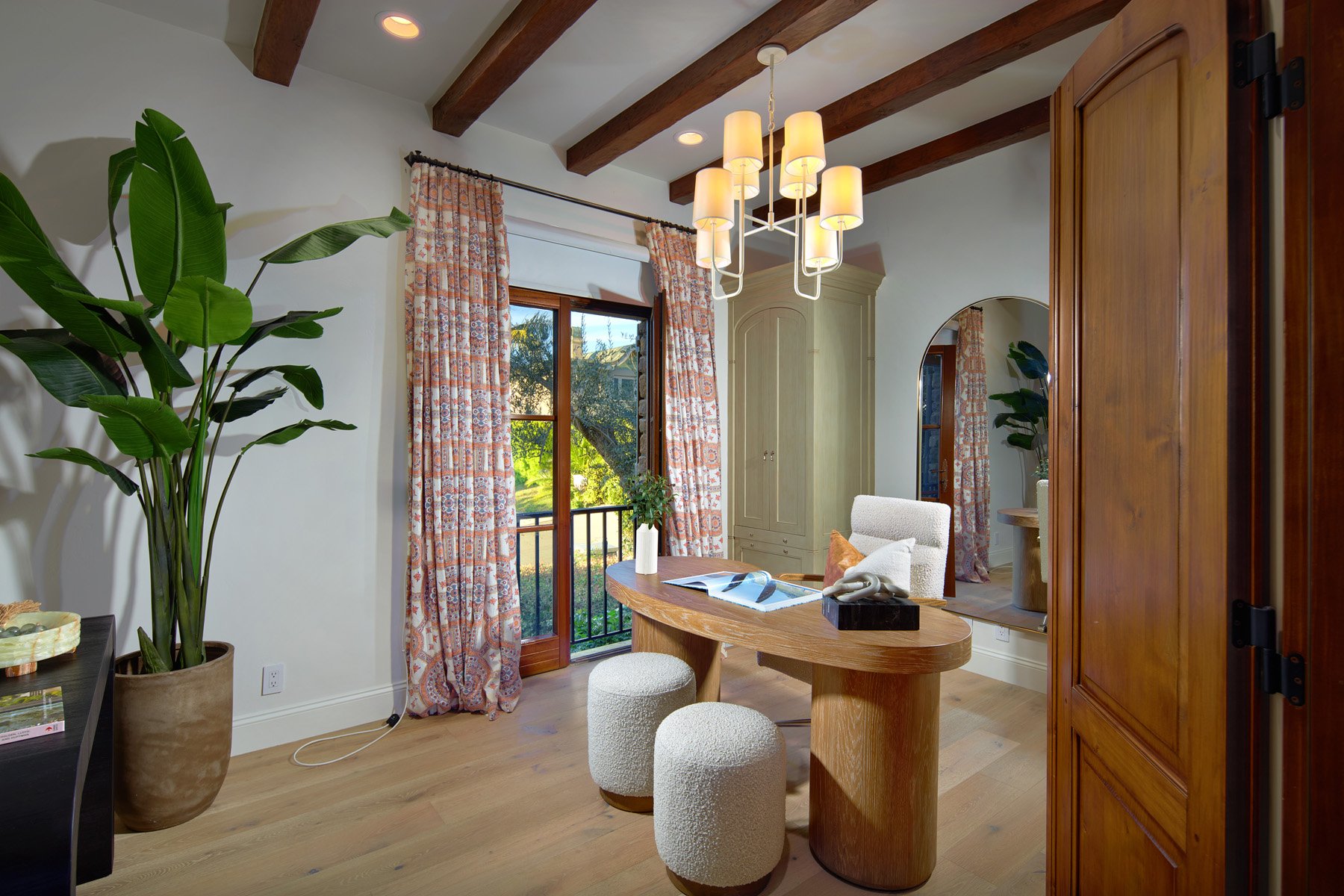 1302 Skyline Drive