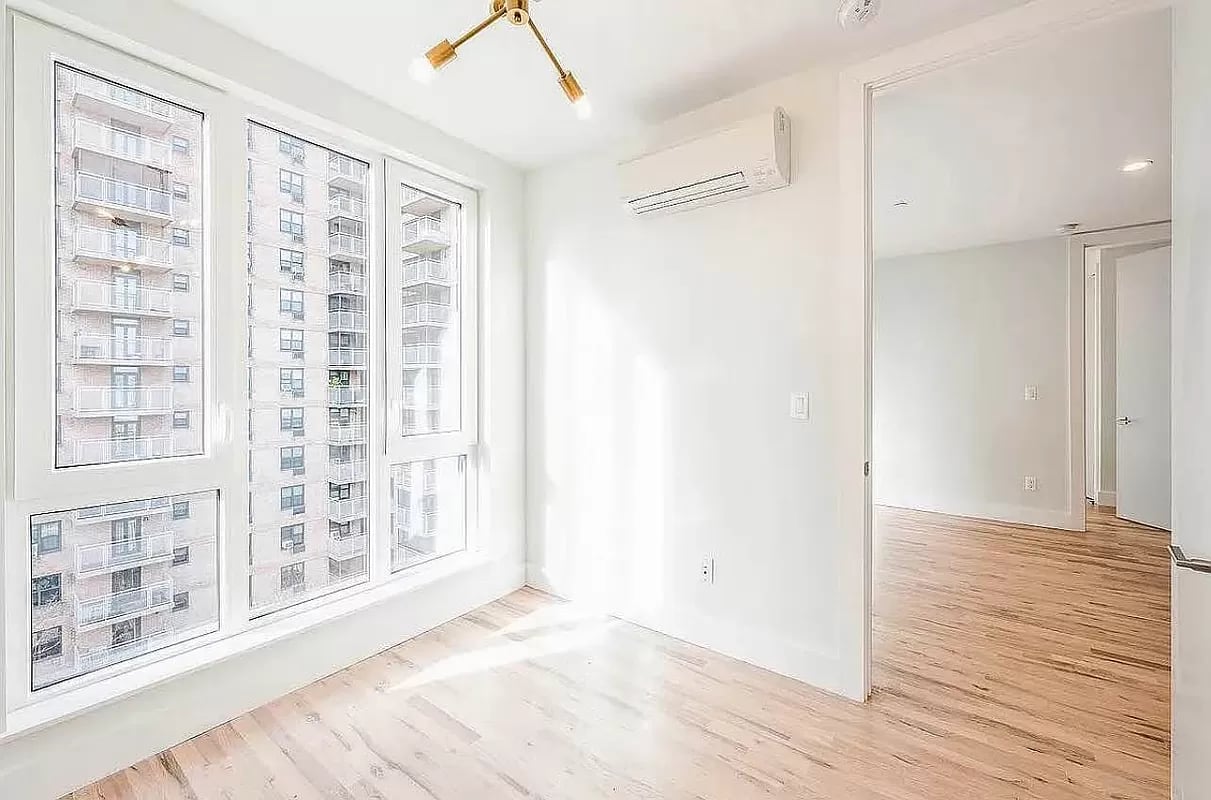 3013 Barker Avenue 1