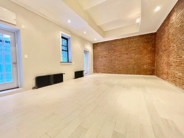 7 East 75th Street, #1D