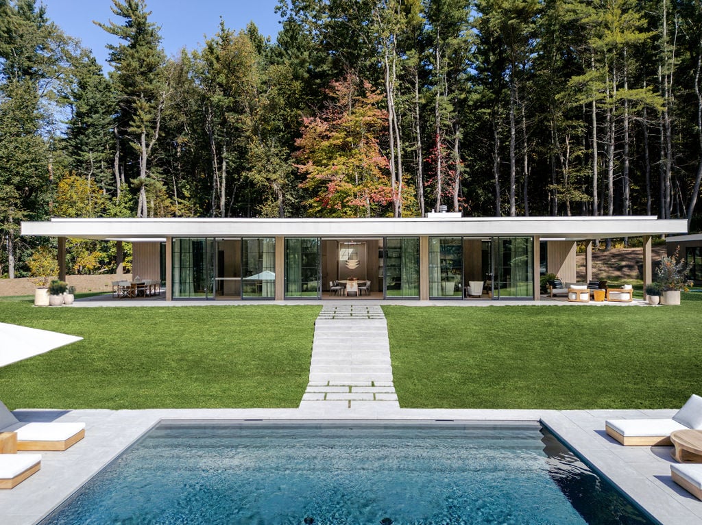 Serene Contemporary on Copake Lake