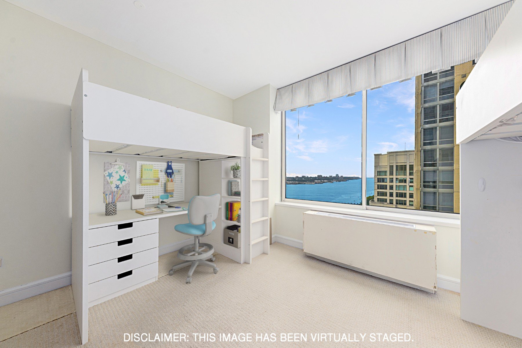 200 Riverside Boulevard, #35C