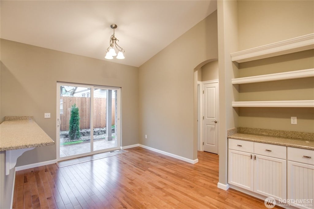 558 Village Dr