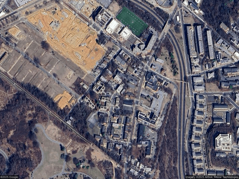 1500 Eaton Road SE Unit: 301