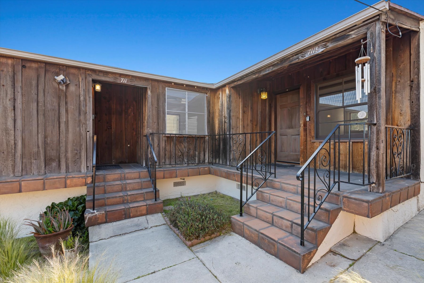711 Pier Ave, Ocean Park