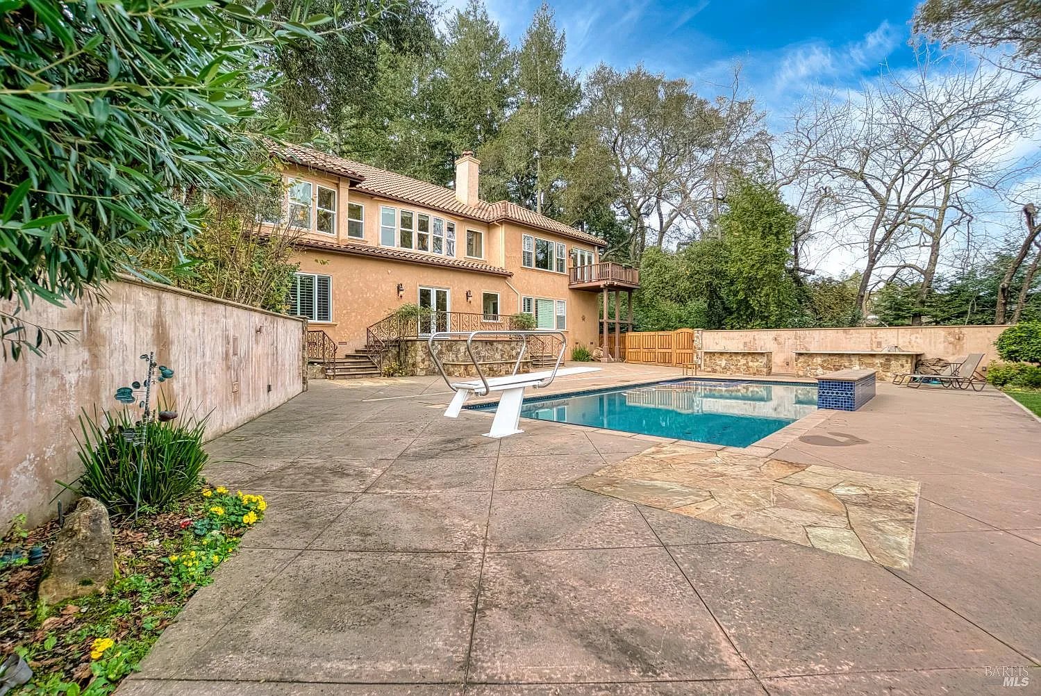 2703 Brush Creek Rd