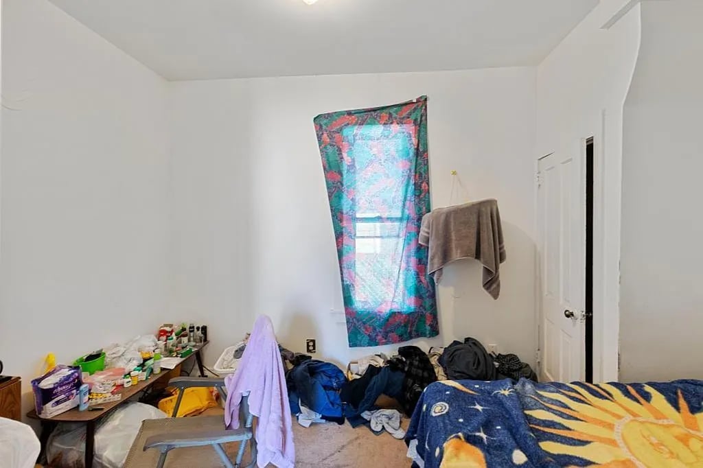 330 Sherburne Ave