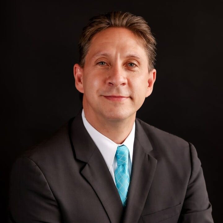 Chris Frederick Real Estate Agent Headshot