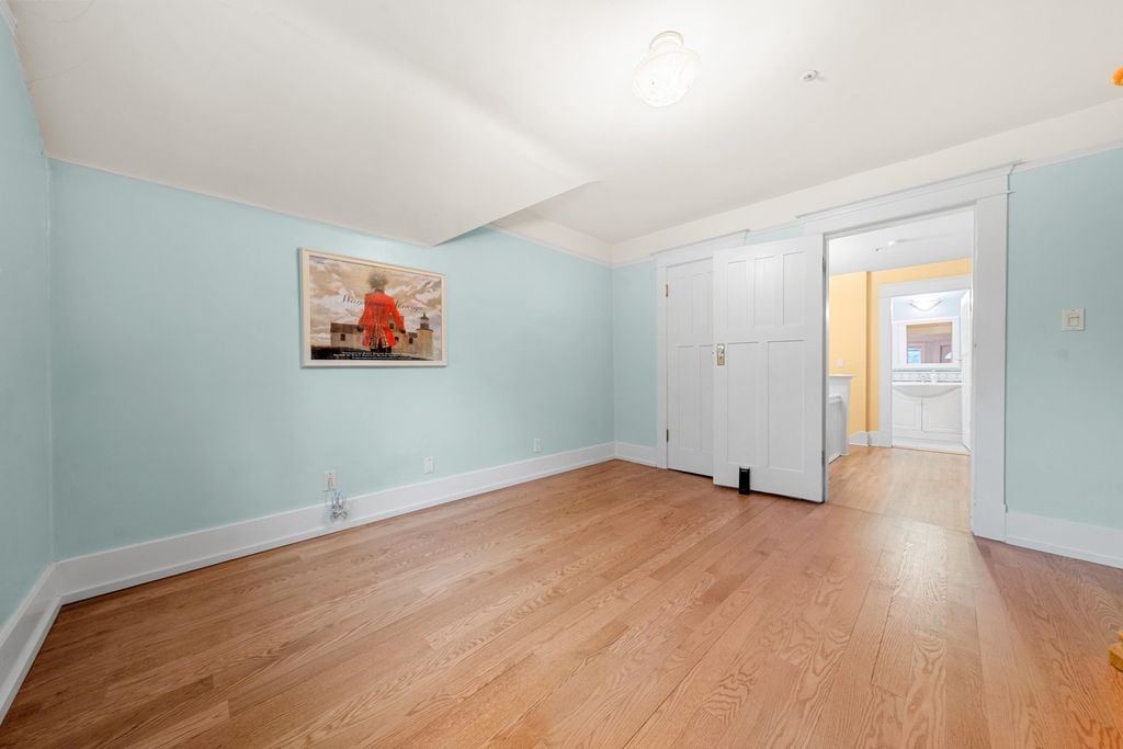 49 W 7th Ave, #3447
