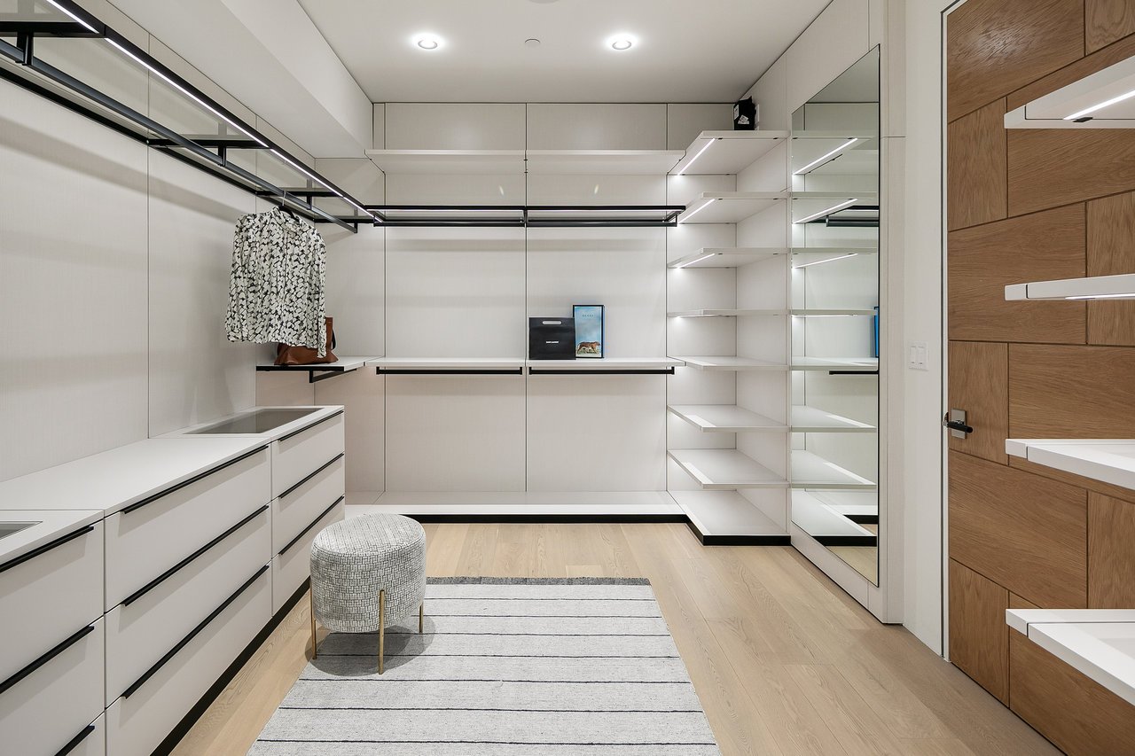 1488 Rising Glen Rd, Sunset Strip