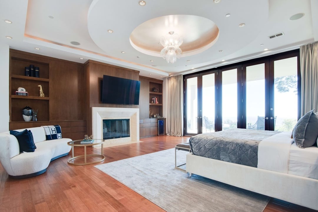 Amber Chateau, Trousdale, 90210