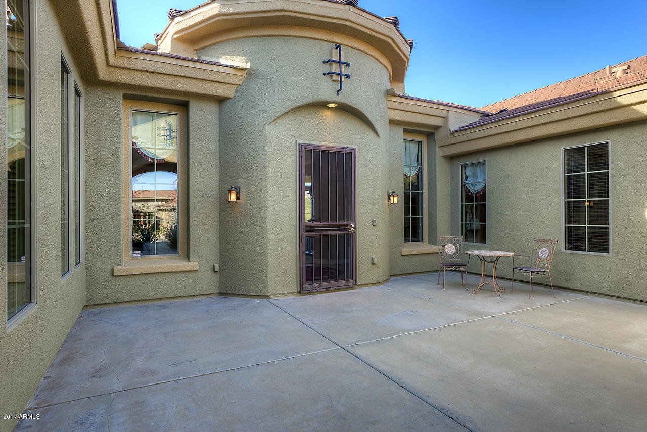 41708 N Club Pointe Dr