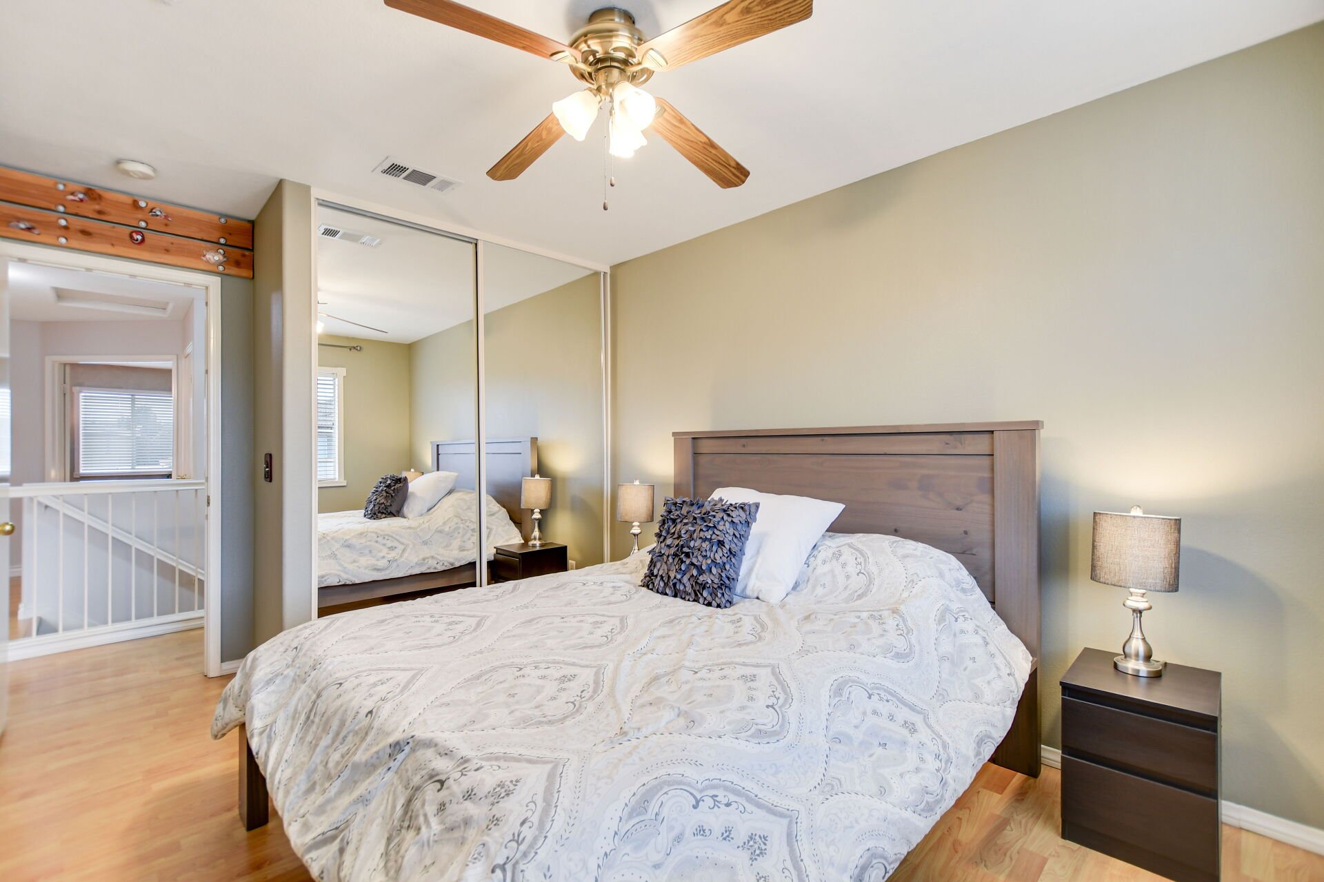 5744 Tamarisk Way