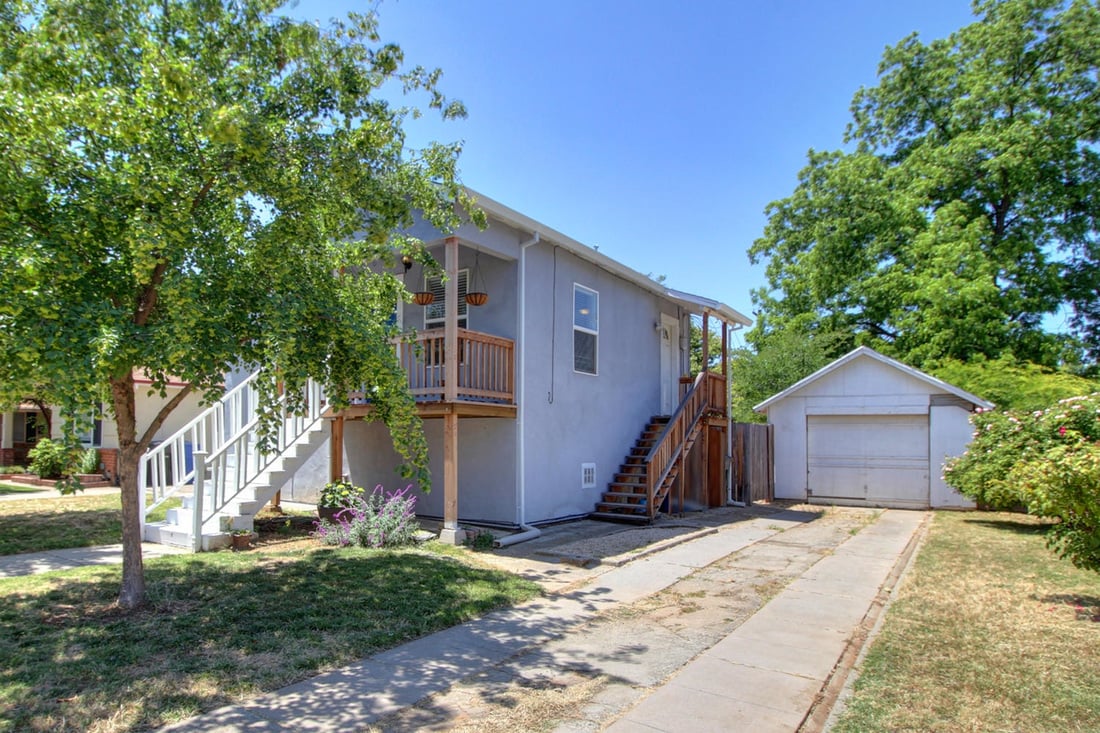 Great New Listing in Tahoe Park! 3108 62nd St.