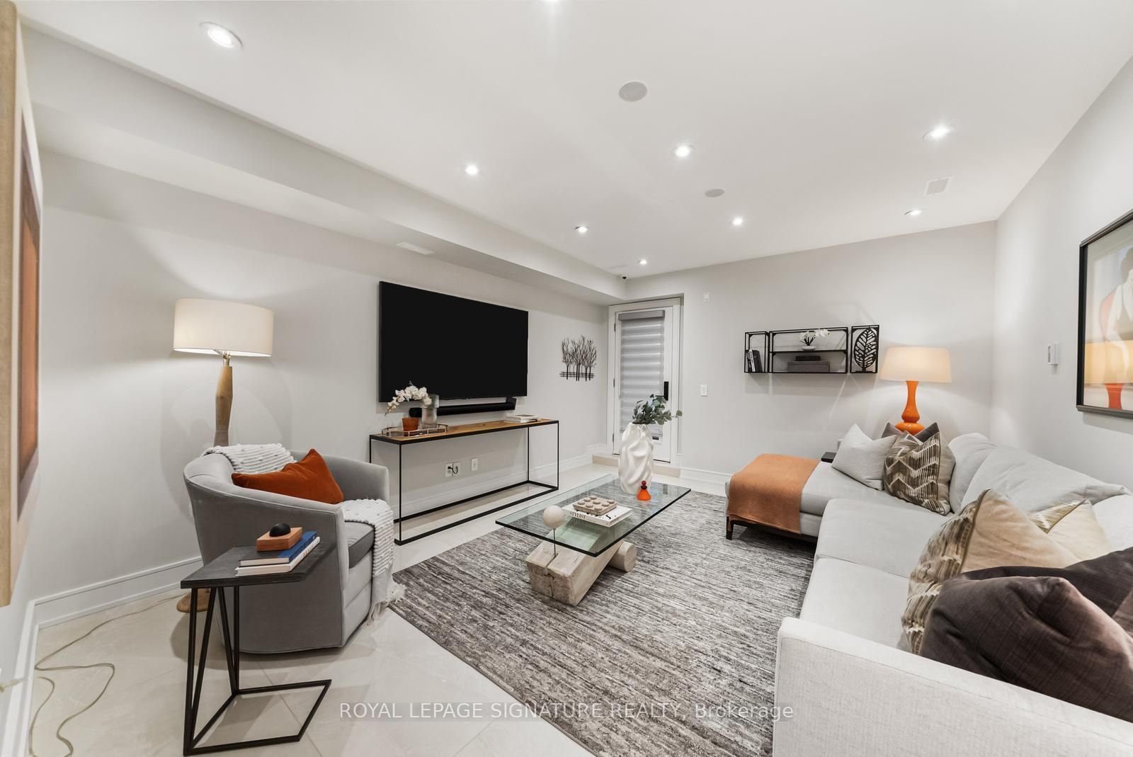 588 Woburn Ave, Toronto