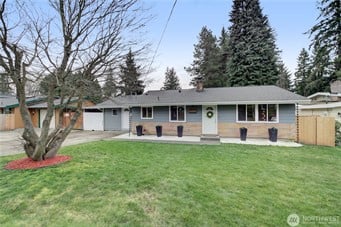 1827 N 165th Street
