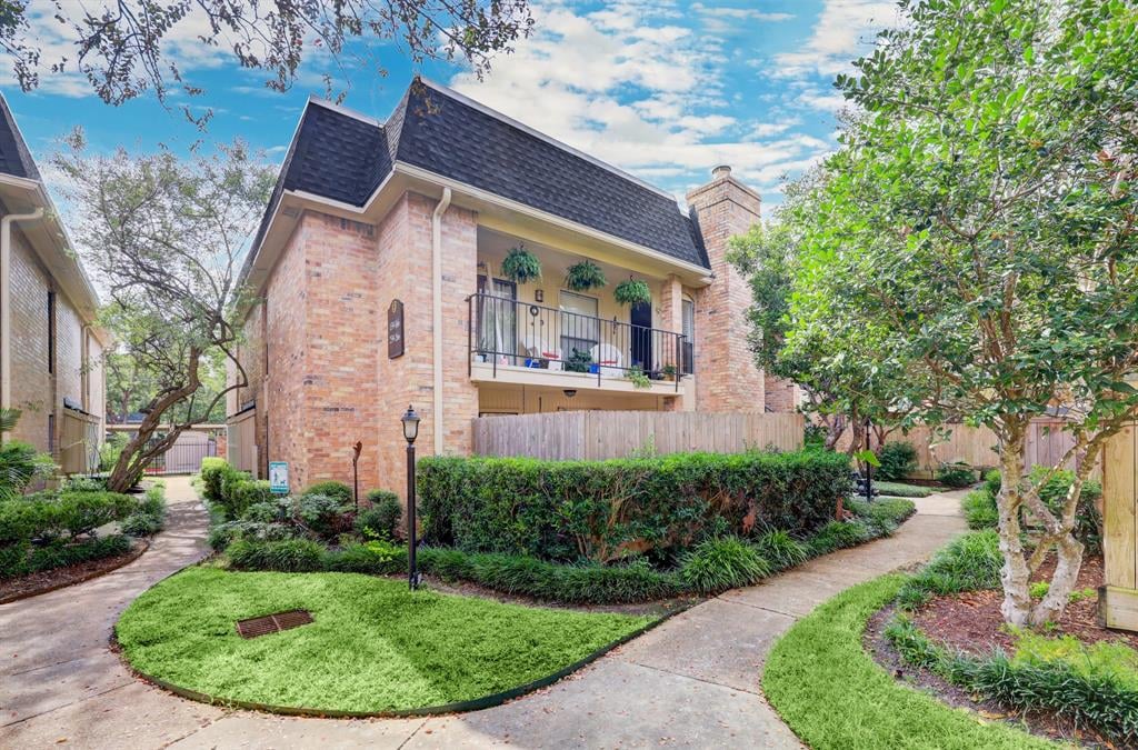 1601 S Shepherd Dr, #163